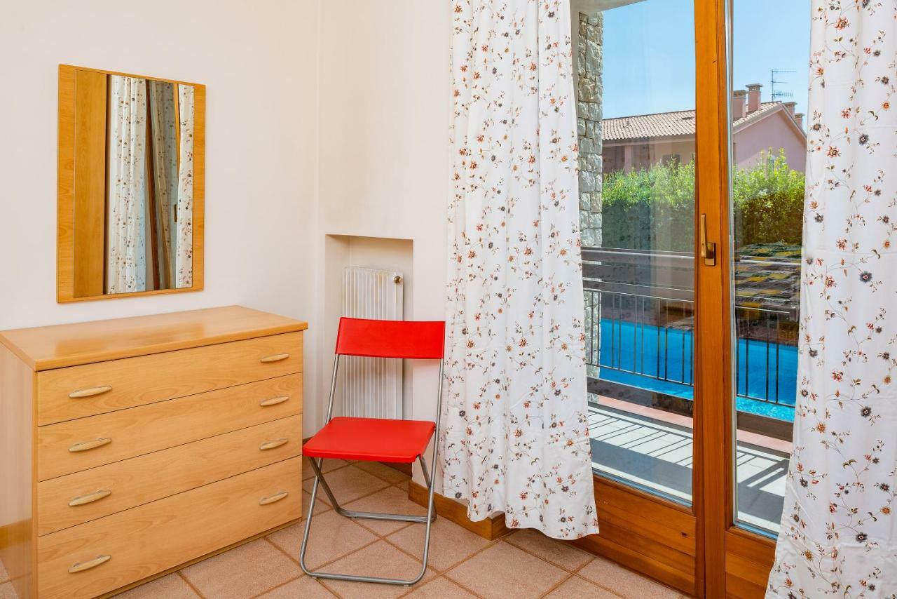 Casa Claire Apartment Бардолино Екстериор снимка